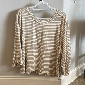 Flowy oversized adorable shirt